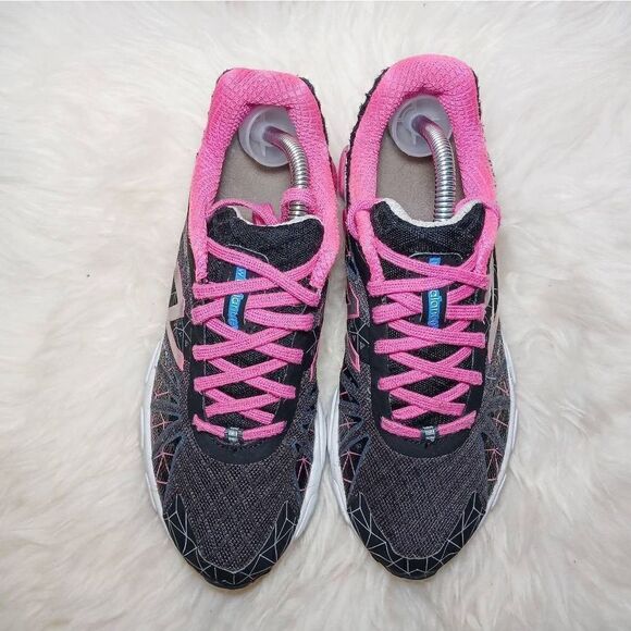 New Balance Womens Black Pink Running Shoes Sneakers Size 6.5 - Picture 2 of 7